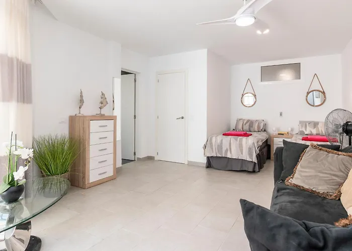 Casa Julia Private Heated Pool Games Area 칼라오살바헤